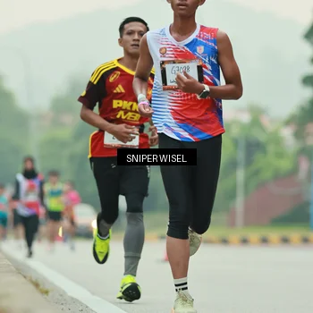 Runner Photo 7044222