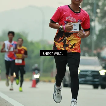 Runner Photo 7044224