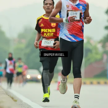 Runner Photo 7044232