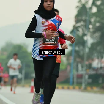 Runner Photo 7044246