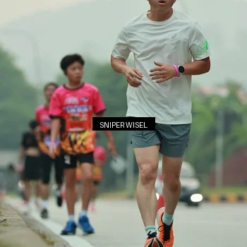 Runner Photo 7044266