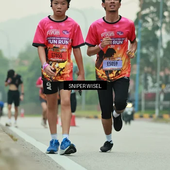 Runner Photo 7044267