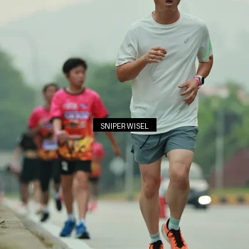 Runner Photo 7044269