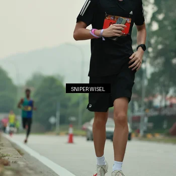 Runner Photo 7044308