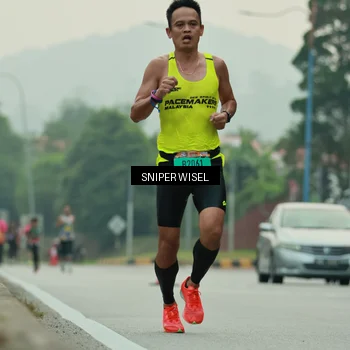 Runner Photo 7044312