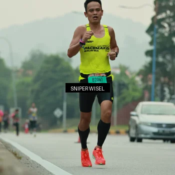 Runner Photo 7044318