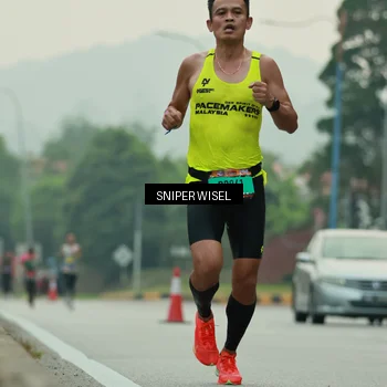 Runner Photo 7044324