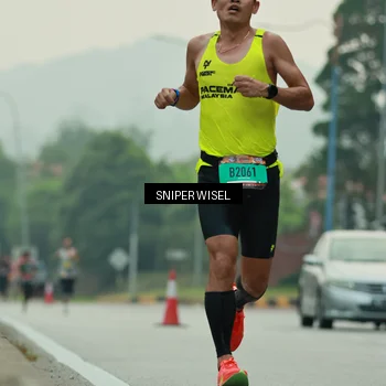 Runner Photo 7044329