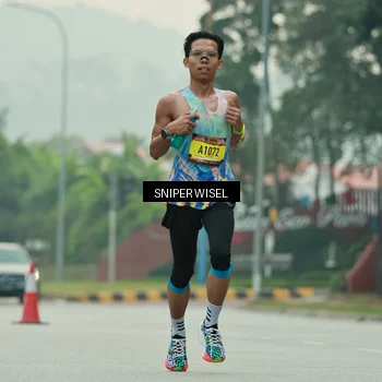 Runner Photo 7044338