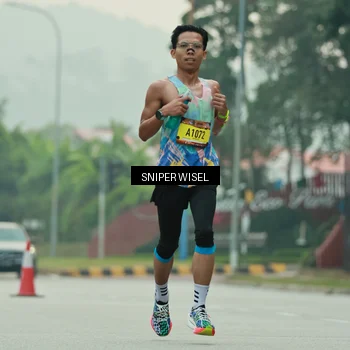 Runner Photo 7044339