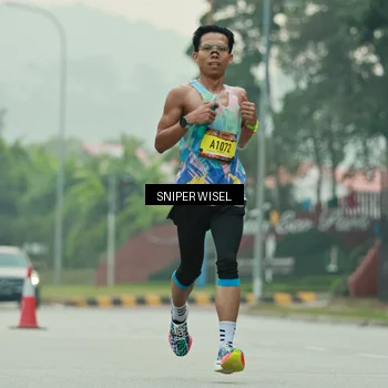 Runner Photo 7044341