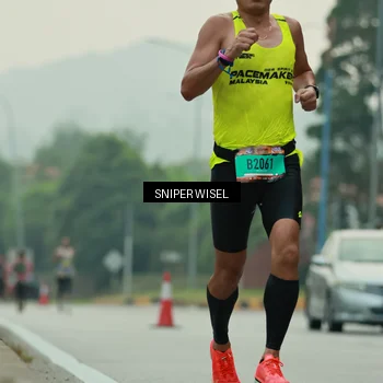Runner Photo 7044342