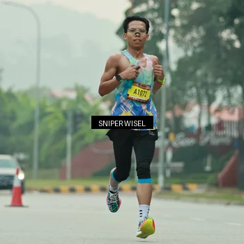 Runner Photo 7044344