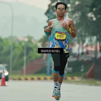 Runner Photo 7044347