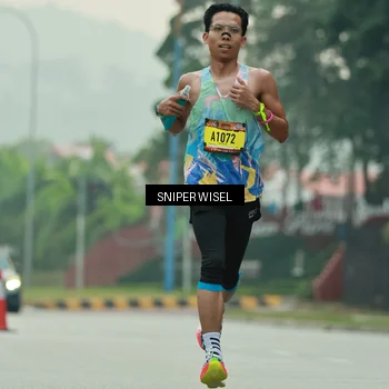 Runner Photo 7044351