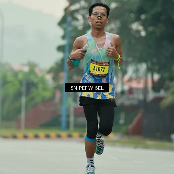 Runner Photo 7044353