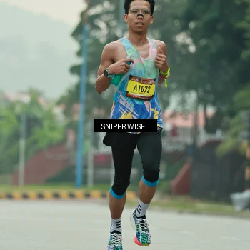 Runner Photo 7044358