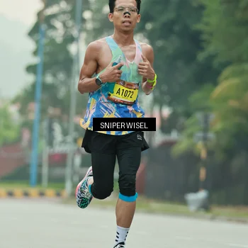 Runner Photo 7044364