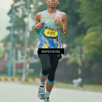 Runner Photo 7044365