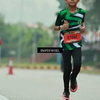 Runner Photo 7044387