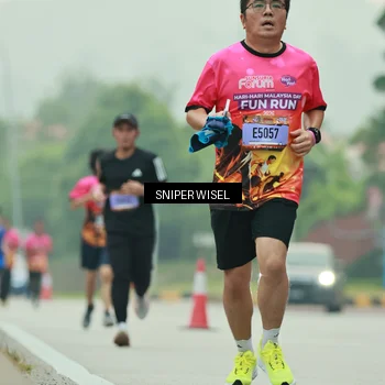 Runner Photo 7044402