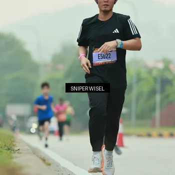 Runner Photo 7044426