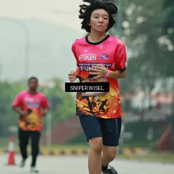 Runner Photo 7044456