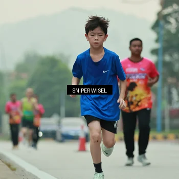 Runner Photo 7044471