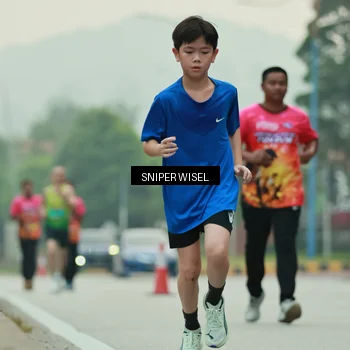 Runner Photo 7044474