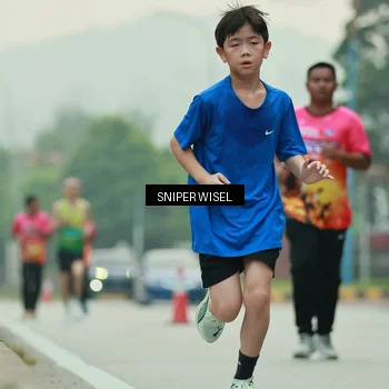 Runner Photo 7044482