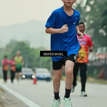 Runner Photo 7044484