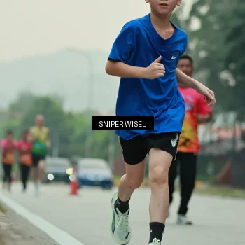 Runner Photo 7044489