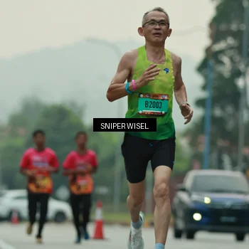 Runner Photo 7044501