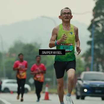 Runner Photo 7044508