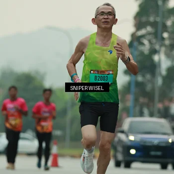 Runner Photo 7044509