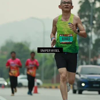 Runner Photo 7044515
