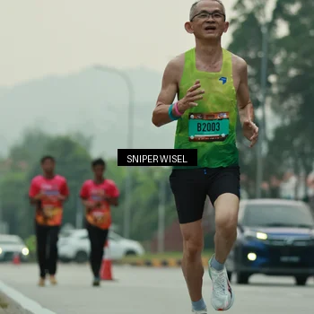 Runner Photo 7044518