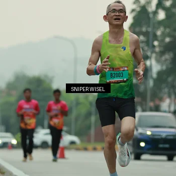 Runner Photo 7044522