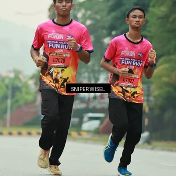 Runner Photo 7044545