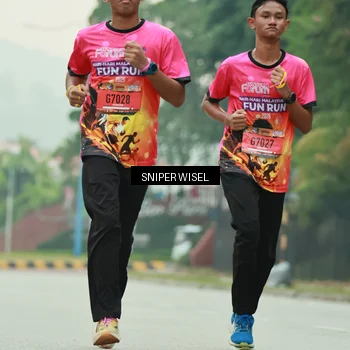 Runner Photo 7044547