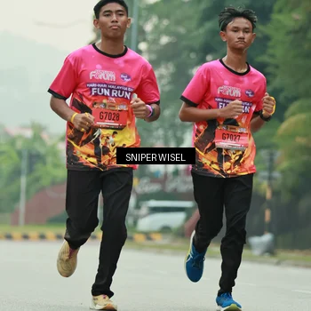 Runner Photo 7044550