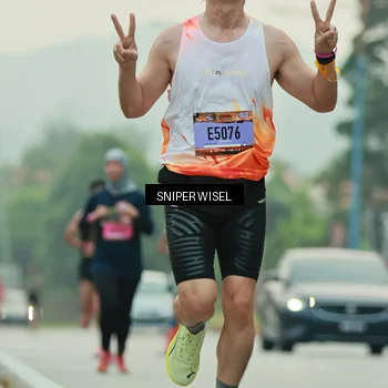 Runner Photo 7044574