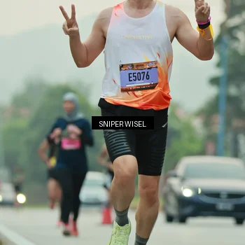 Runner Photo 7044578