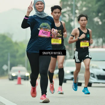 Runner Photo 7044584