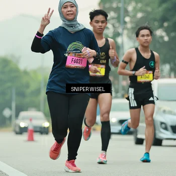 Runner Photo 7044591