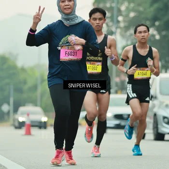 Runner Photo 7044594