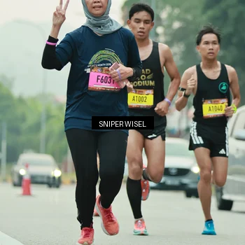 Runner Photo 7044604