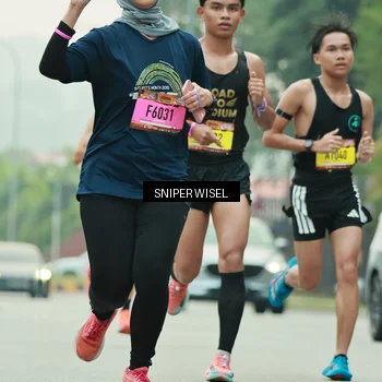 Runner Photo 7044610