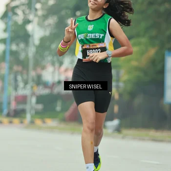 Runner Photo 7044633