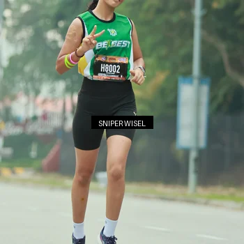 Runner Photo 7044636